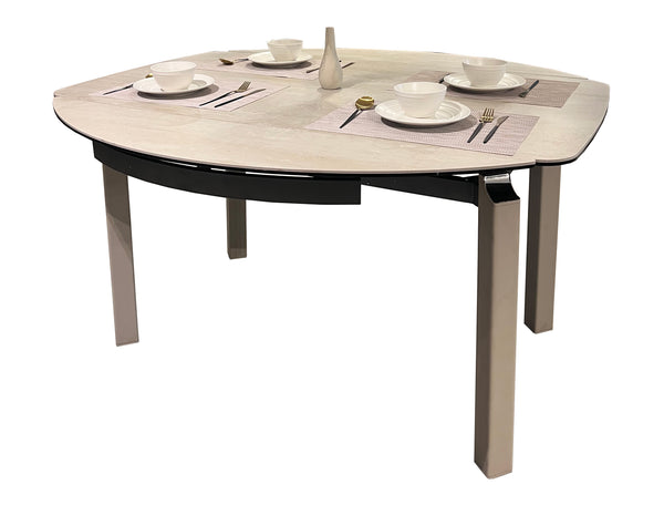 RILKE DINING TABLE